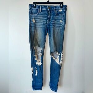 American Eagle ripped jeggings. Size 6